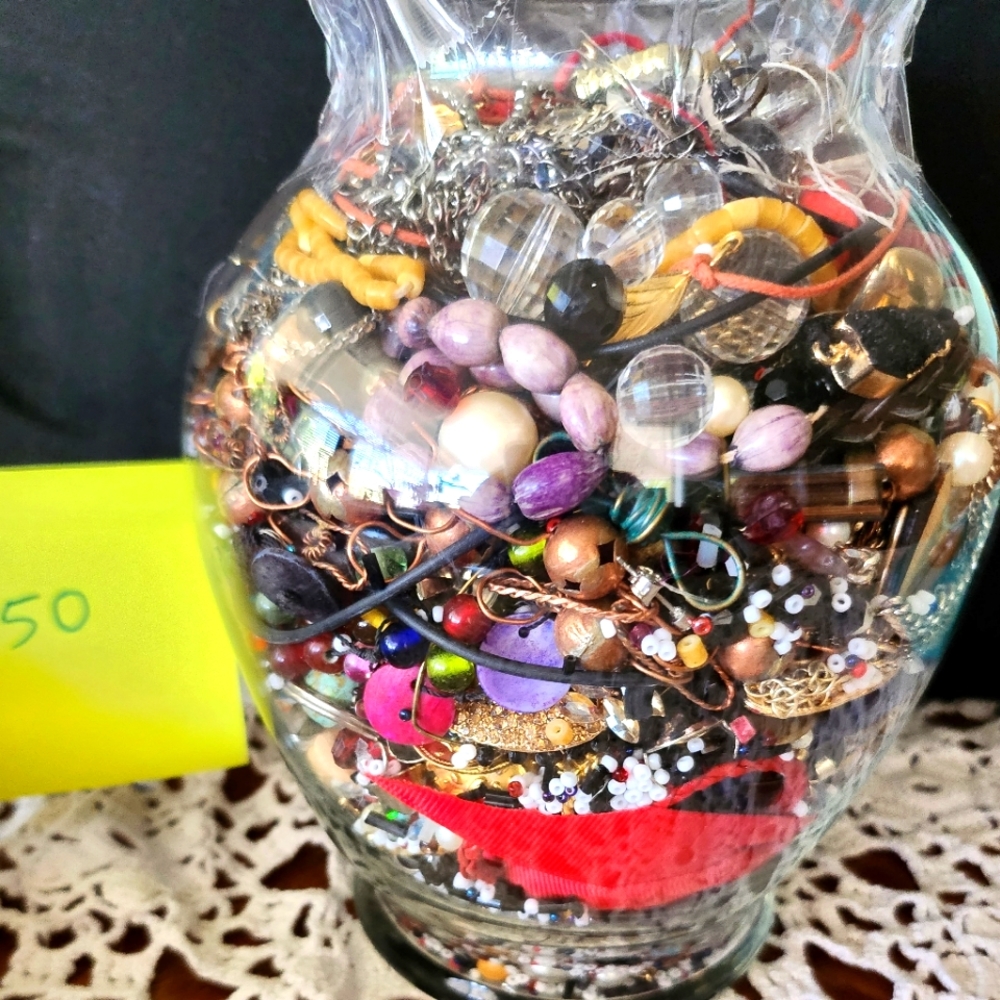 Grab bag vase